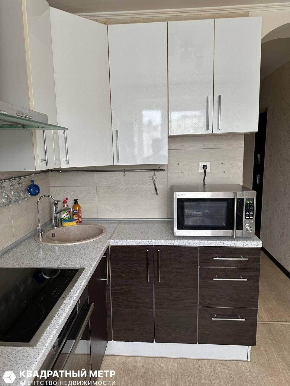 Mieszkanie 2 pokoi 47 m² Mińsk, Białoruś