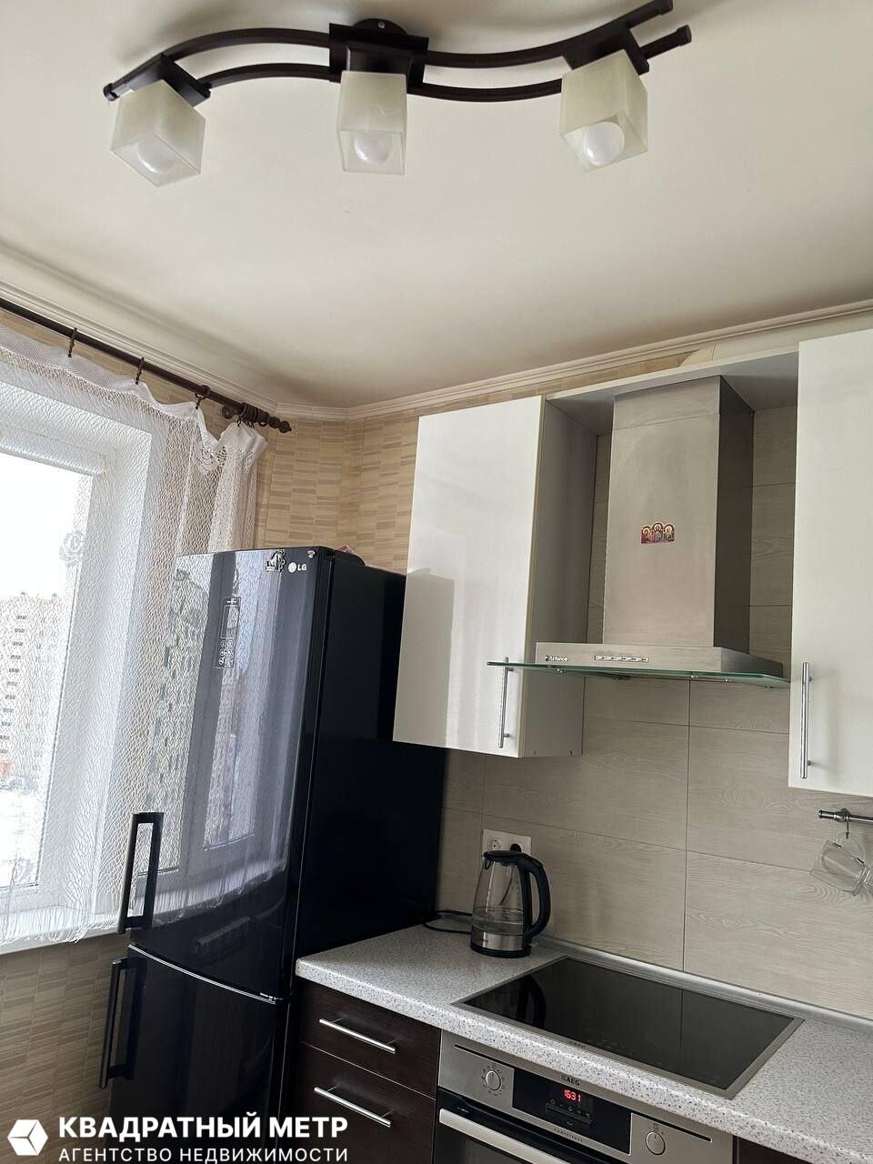 Mieszkanie 2 pokoi 47 m² Mińsk, Białoruś