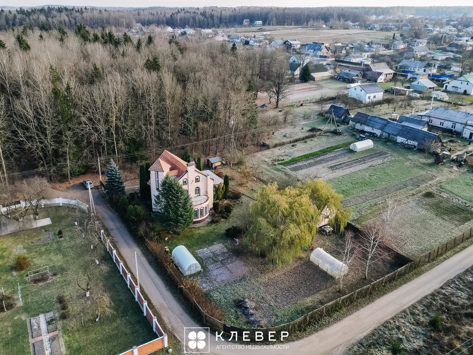  398.4м.кв. (участок 15.03сот.), д. Орешники (Мира ул.)