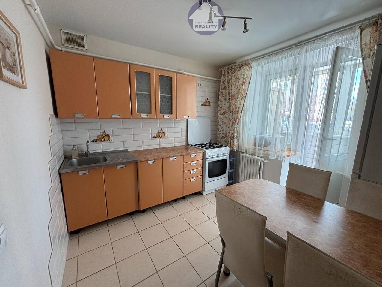 Wohnung 1 zimmer 42 m² Baranawitschy, Belarus