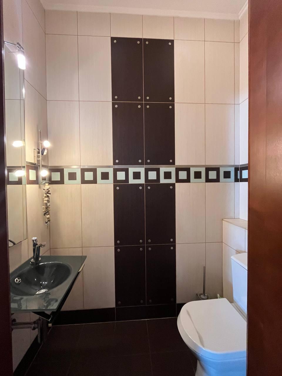 Dom 488 m² Tarasowo, Białoruś