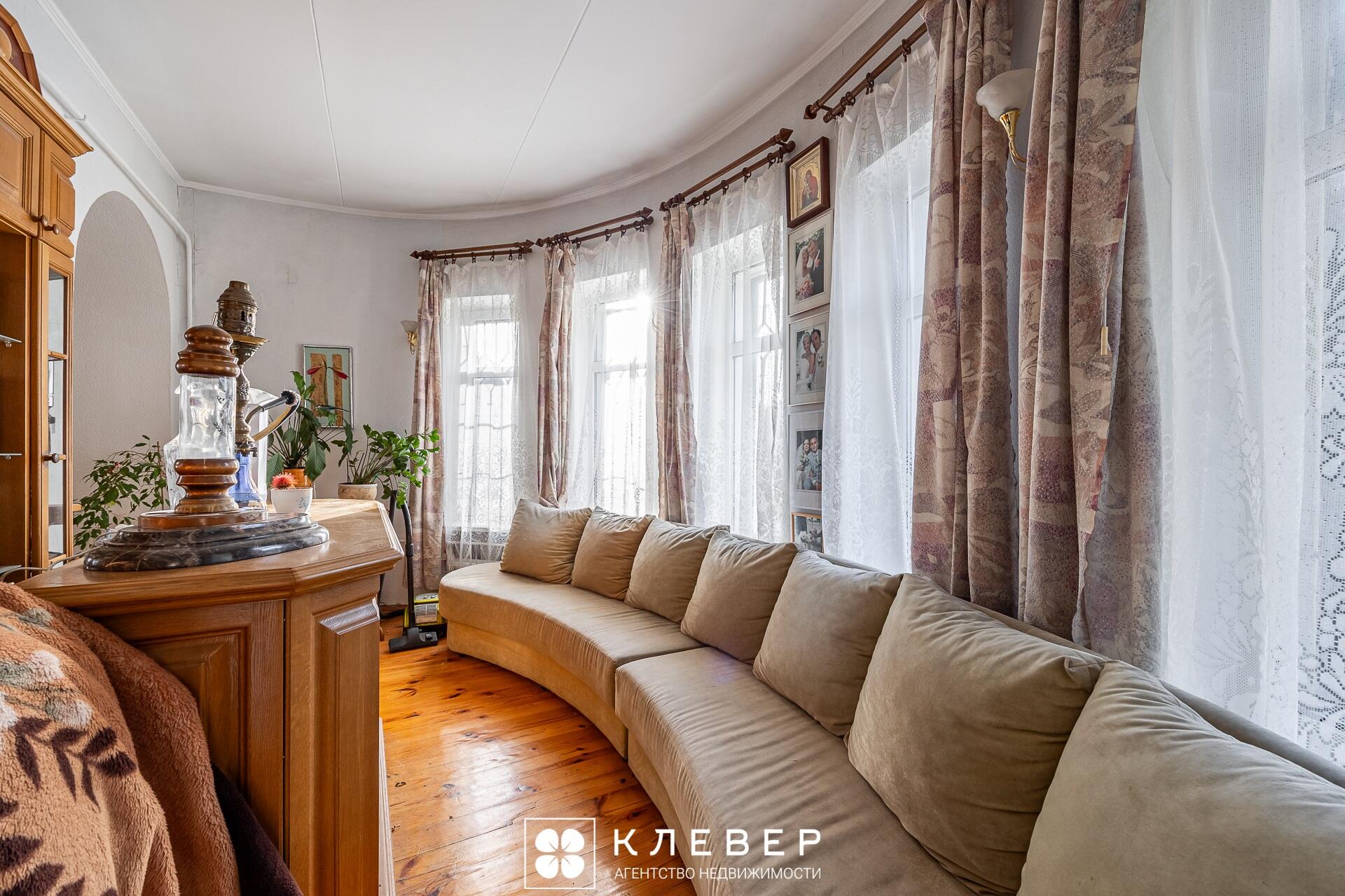  398.4м.кв. (участок 15.03сот.), д. Орешники (Мира ул.)