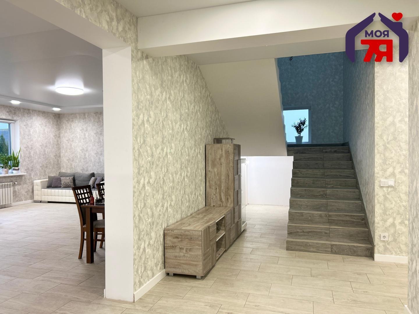 Коттедж 326 м² Чижевичский сельский Совет, Беларусь