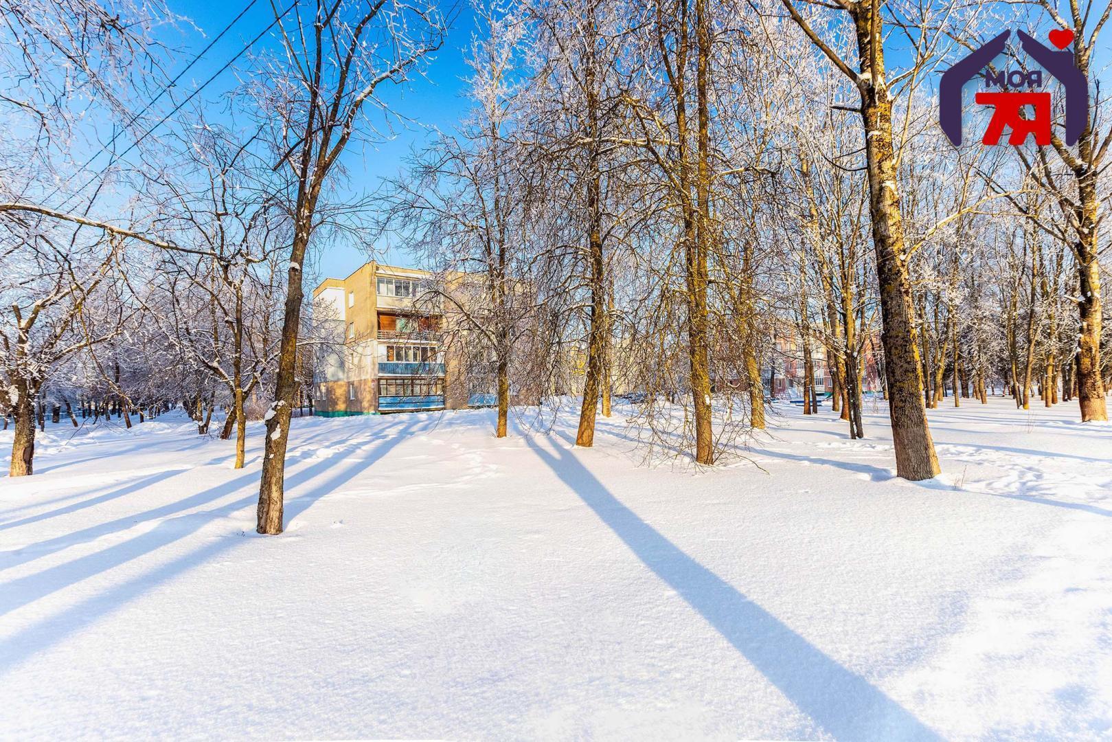 1 room apartment 42 m² Balsavik, Belarus