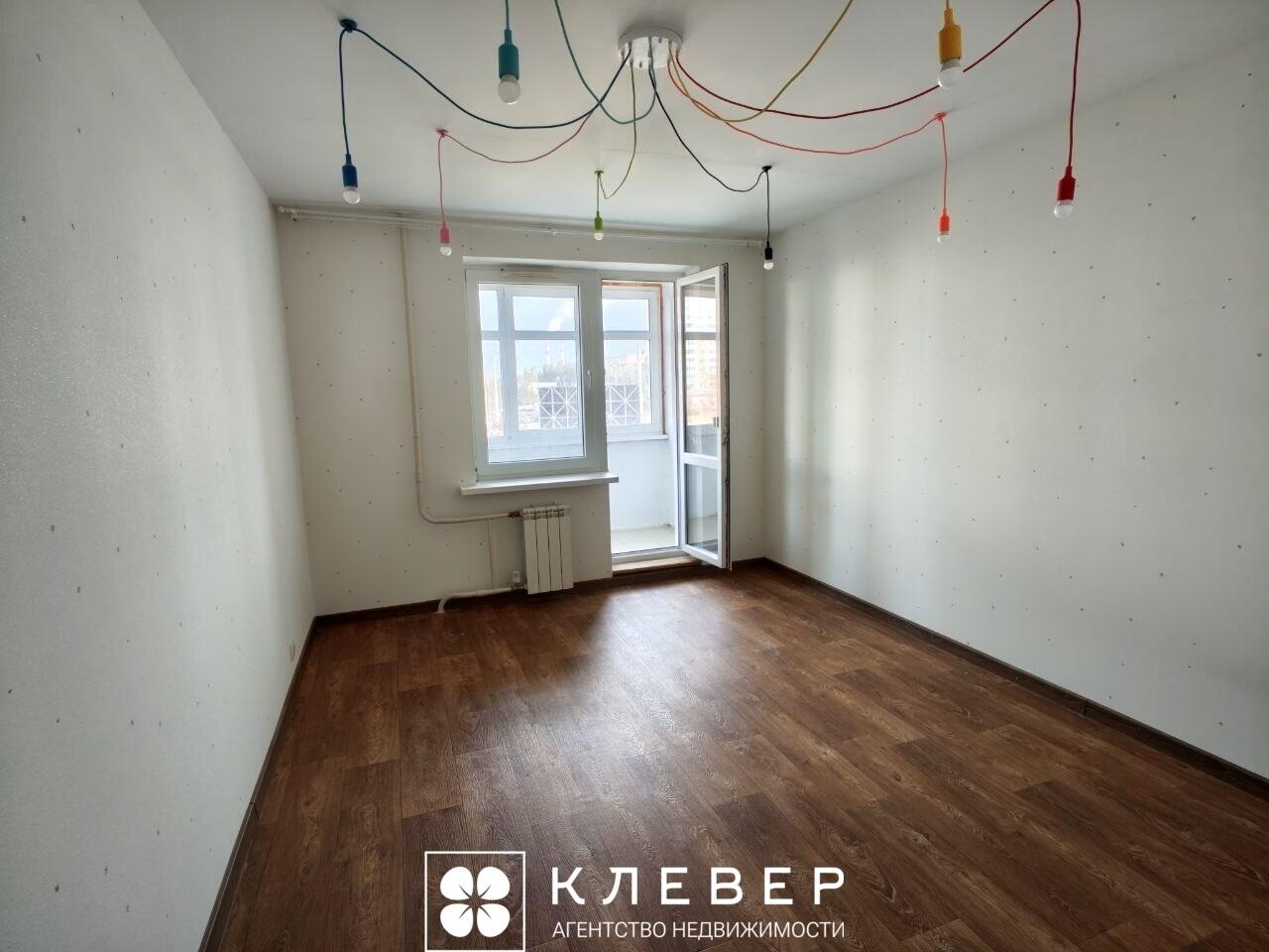  95.6м.кв., комнат 3, г. Минск (Бурдейного ул., 8)