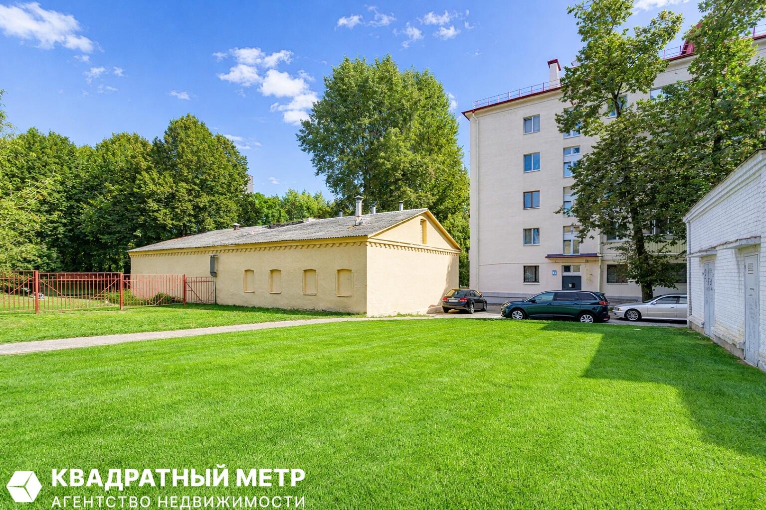 Commercial property 245 m² in Minsk, Belarus