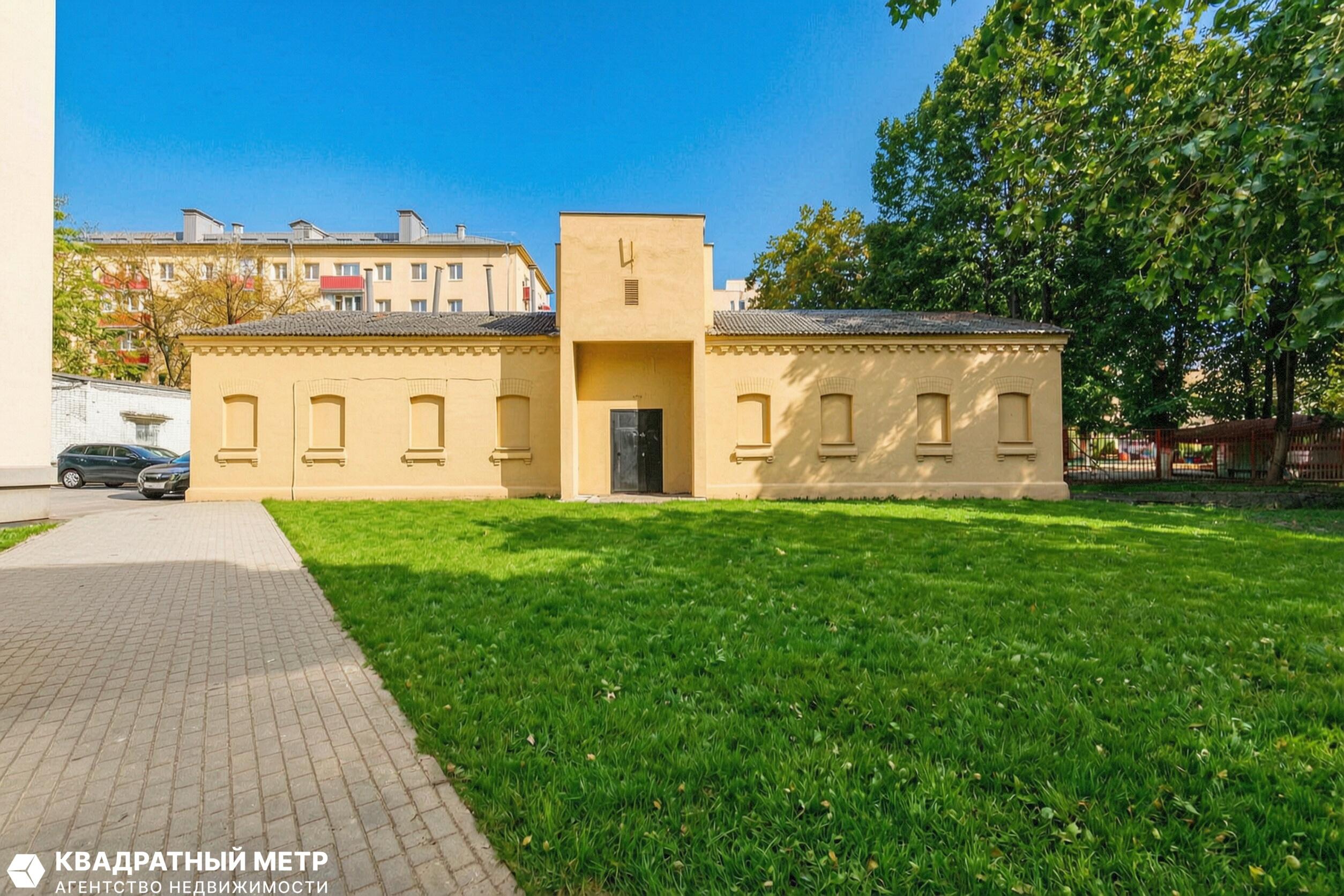 Commercial property 245 m² in Minsk, Belarus