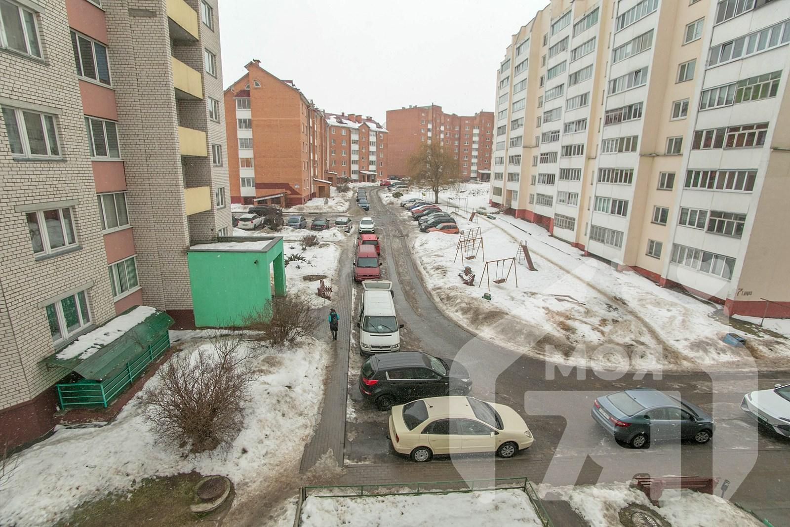 Appartement 3 chambres 74 m² Maladetchna, Bélarus