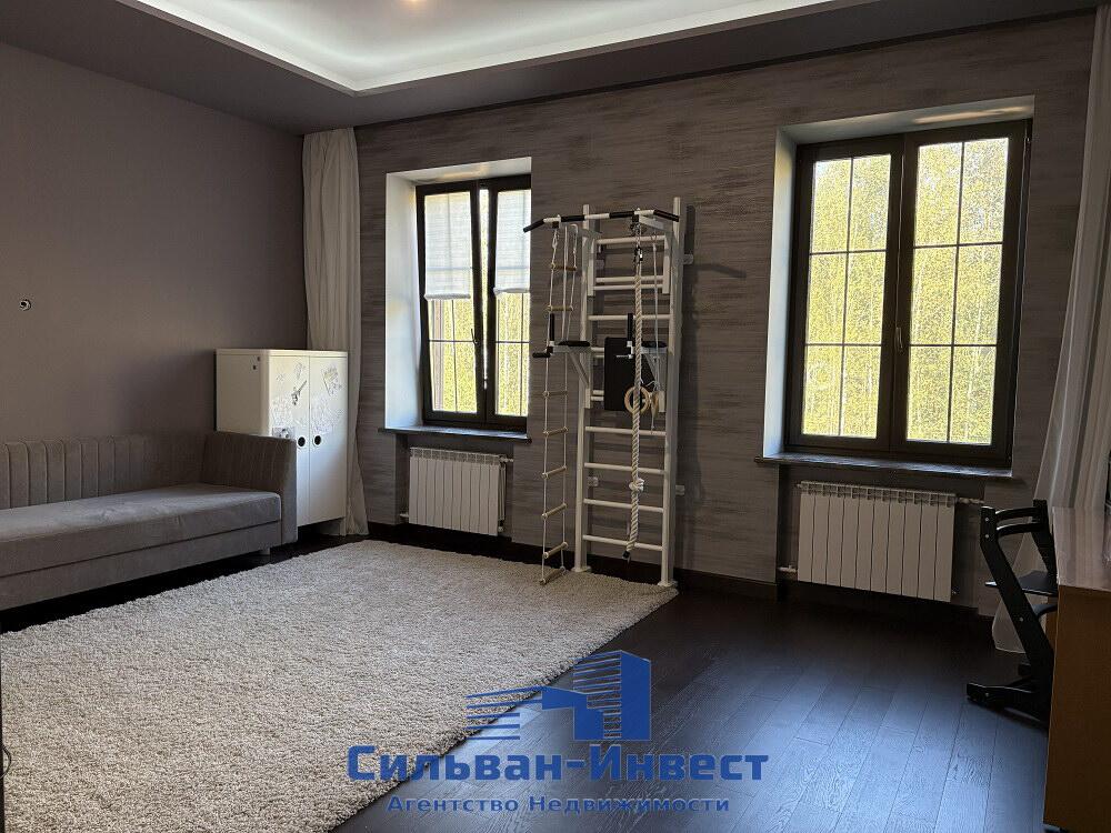 Casa de campo 501 m² Marjaliva, Belarús