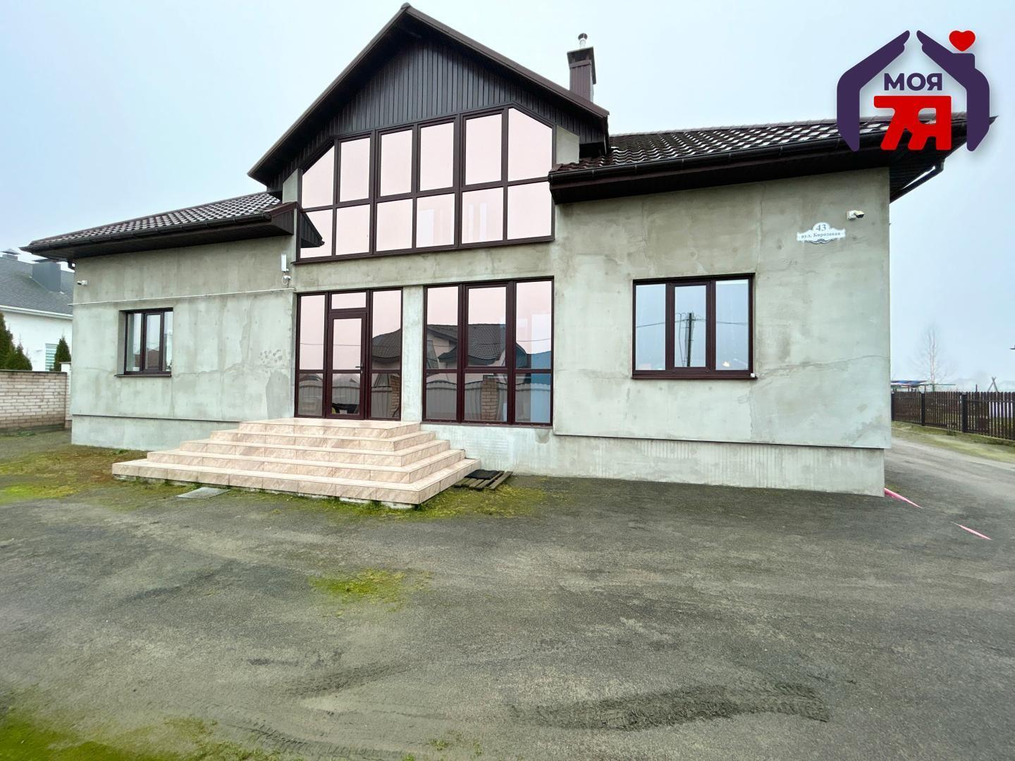 Коттедж 326 м² Чижевичский сельский Совет, Беларусь