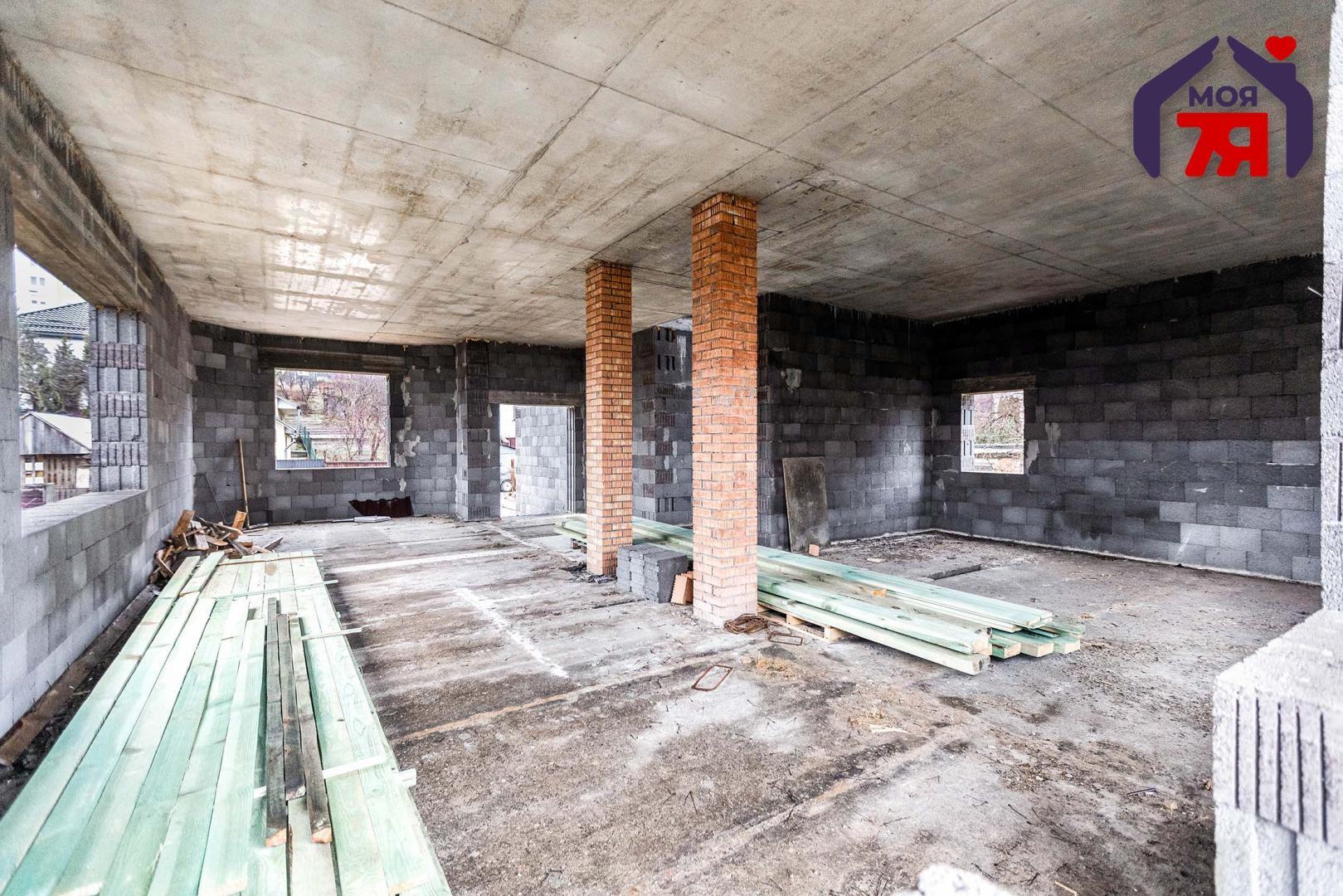 Ferienhaus 405 m² Kopishche, Belarus