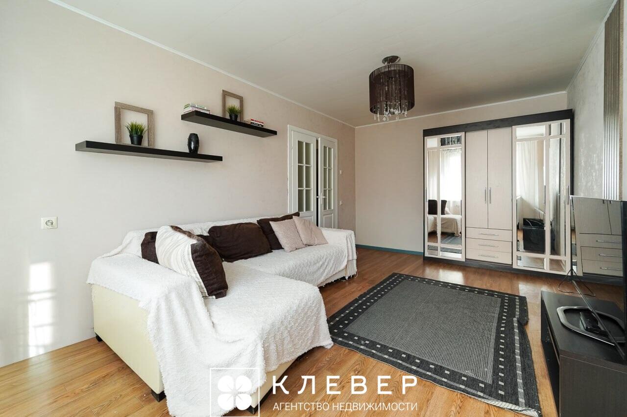  92м.кв., комнат 4, г. Минск (Каменногорская ул., 108)