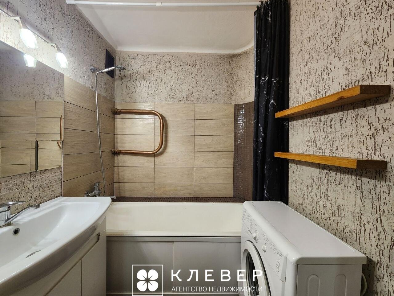 43м.кв., комнат 1