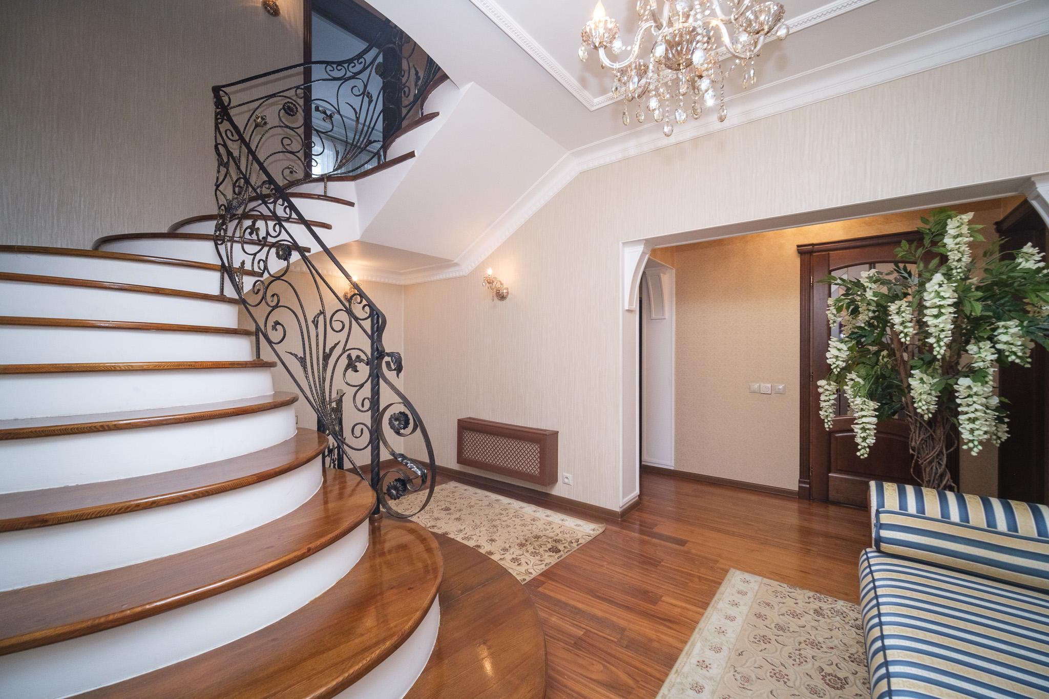 Счастье имеет адрес. Продам уютный коттедж в центре г. Бобруйск.