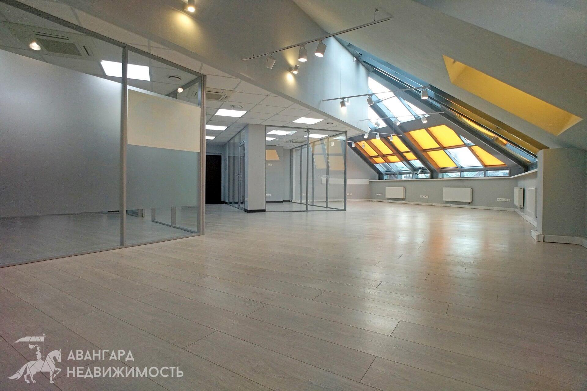 Office 1 room 118 m² in Minsk, Belarus