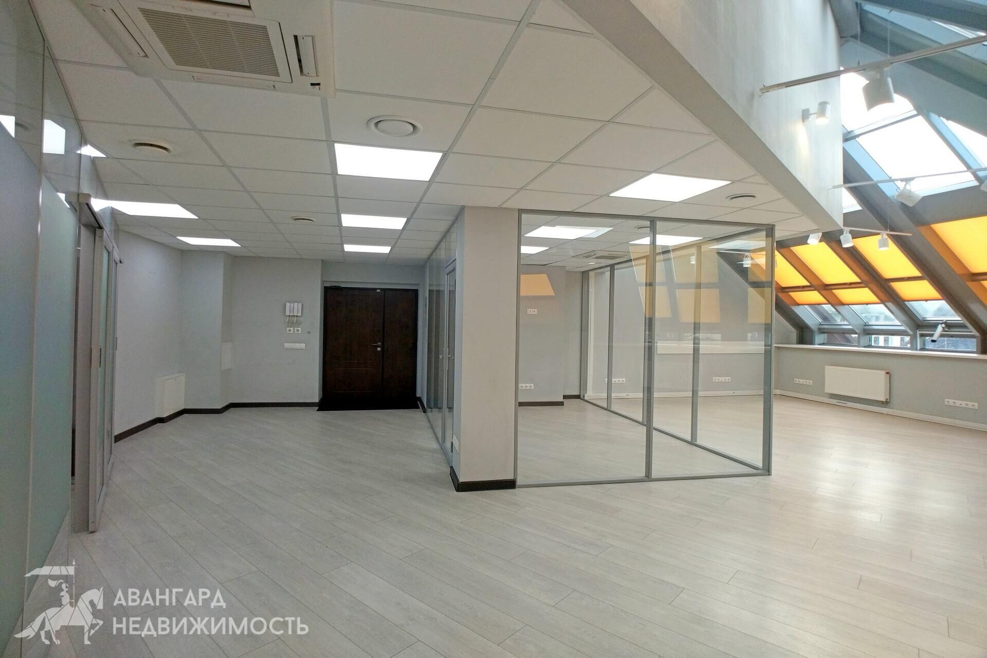 Office 1 room 118 m² in Minsk, Belarus