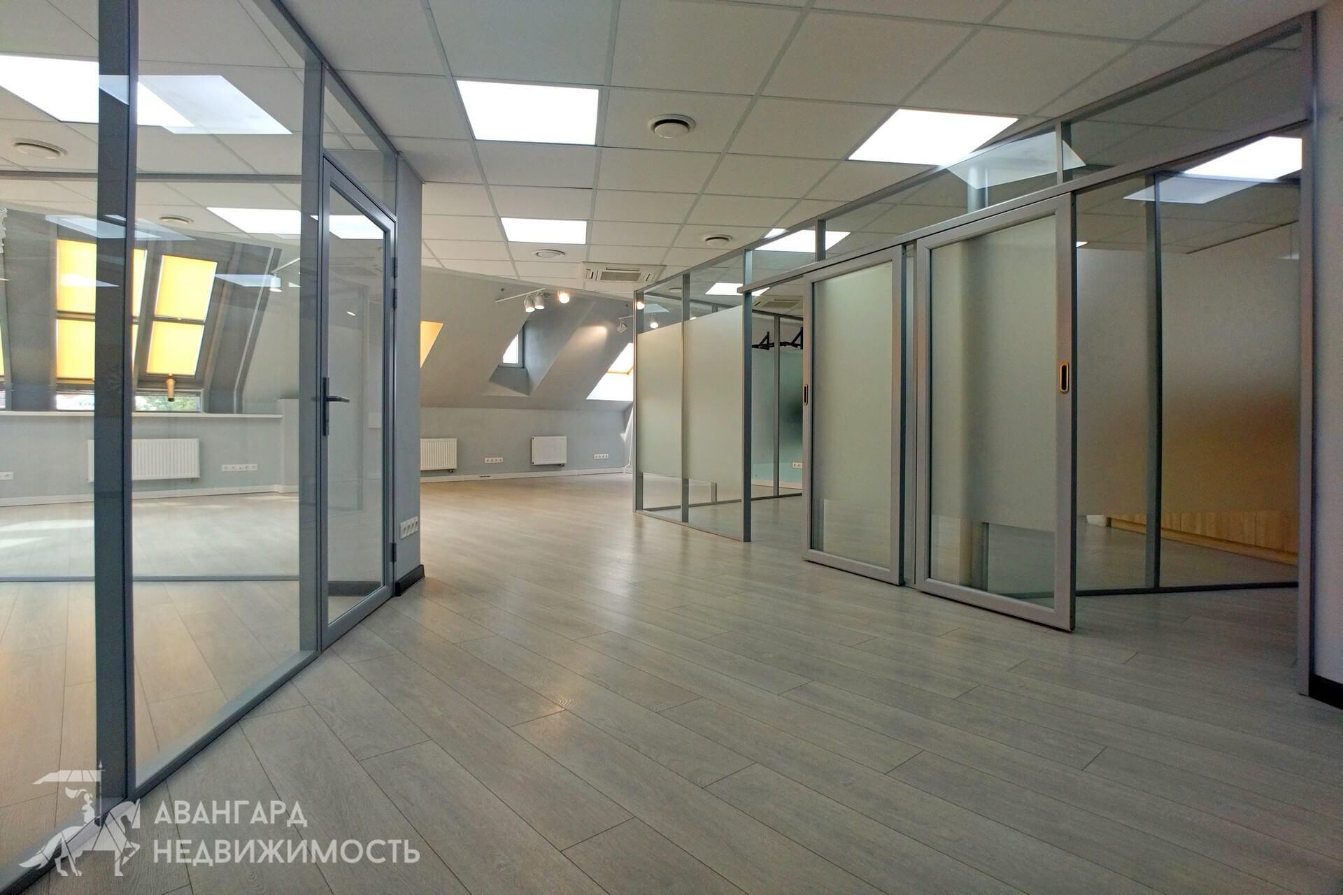 Office 1 room 118 m² in Minsk, Belarus