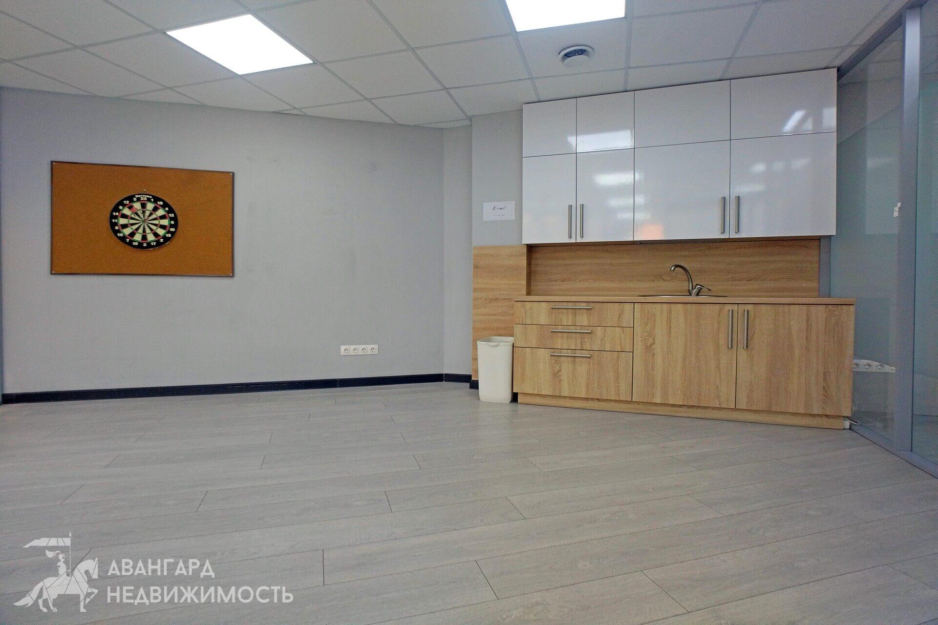 Office 1 room 118 m² in Minsk, Belarus