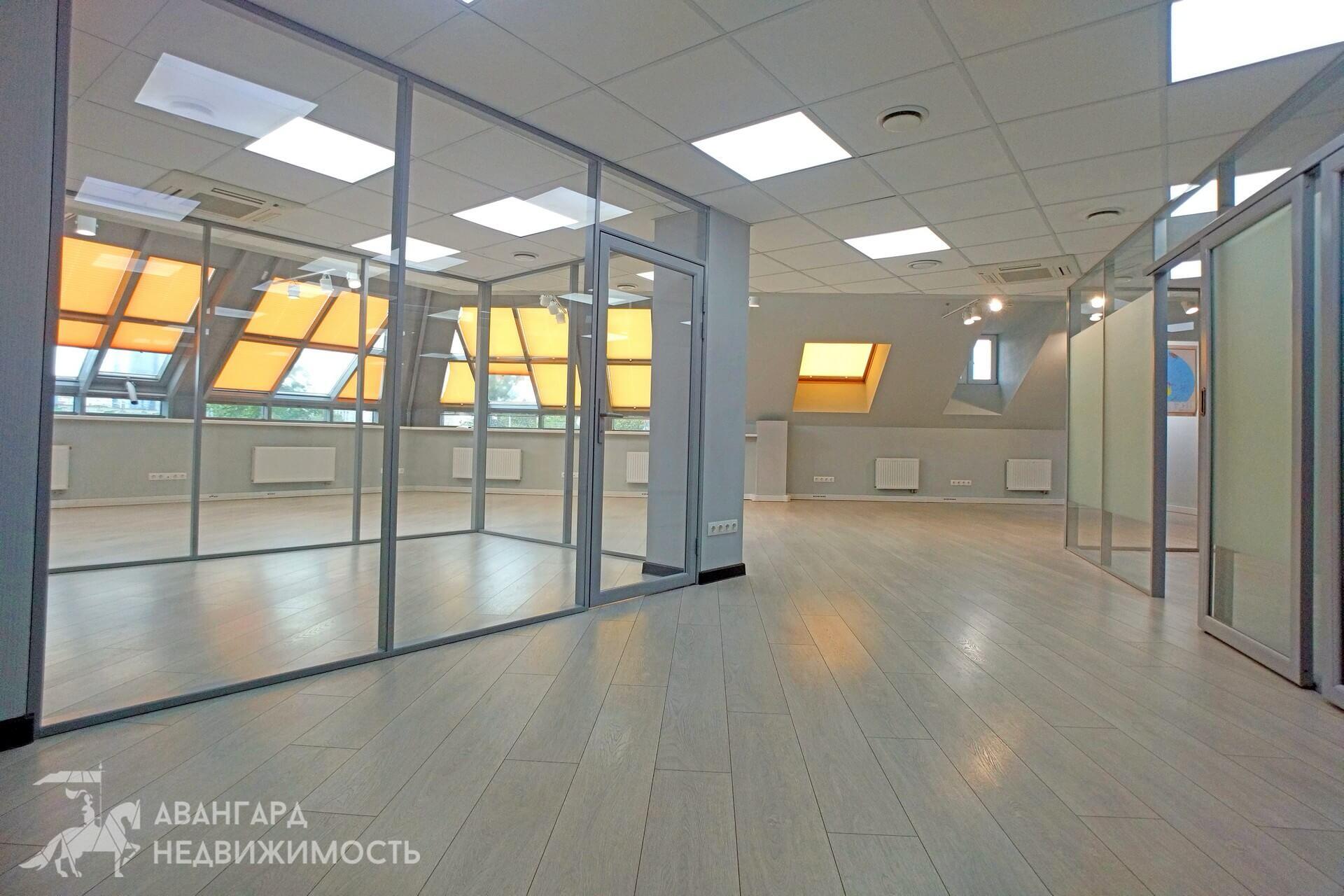 Office 1 room 118 m² in Minsk, Belarus