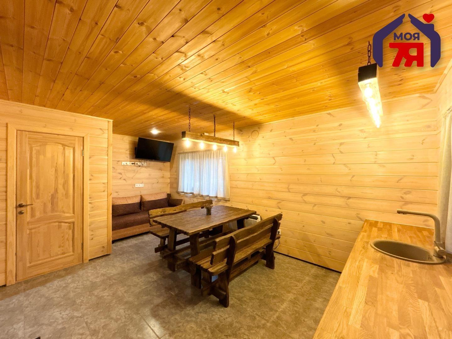 Коттедж 326 м² Чижевичский сельский Совет, Беларусь