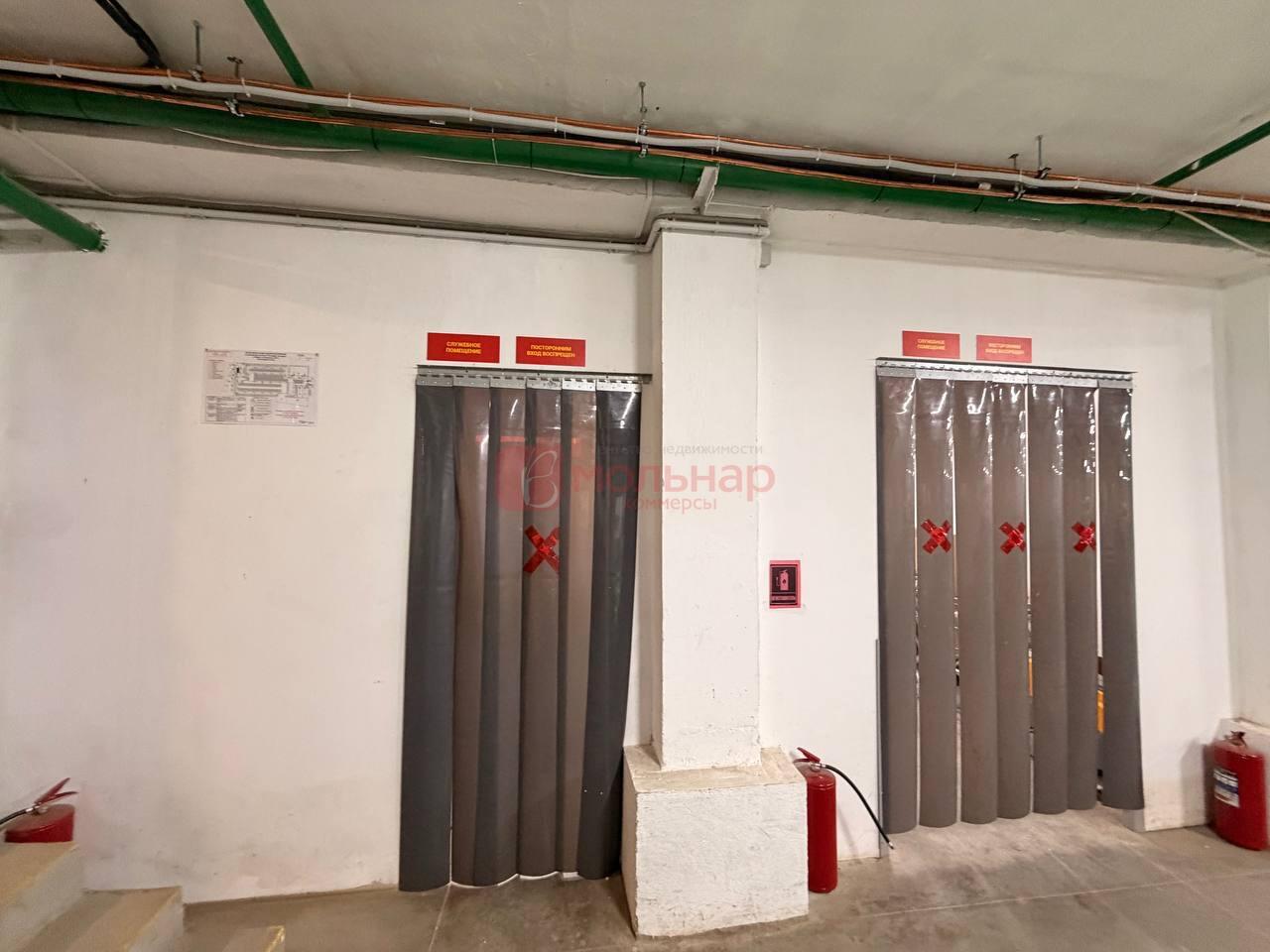 Almacén 908 m² en Minsk, Belarús