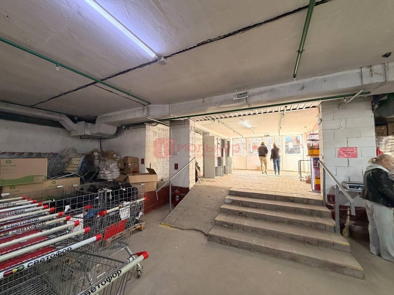 Almacén 908 m² en Minsk, Belarús