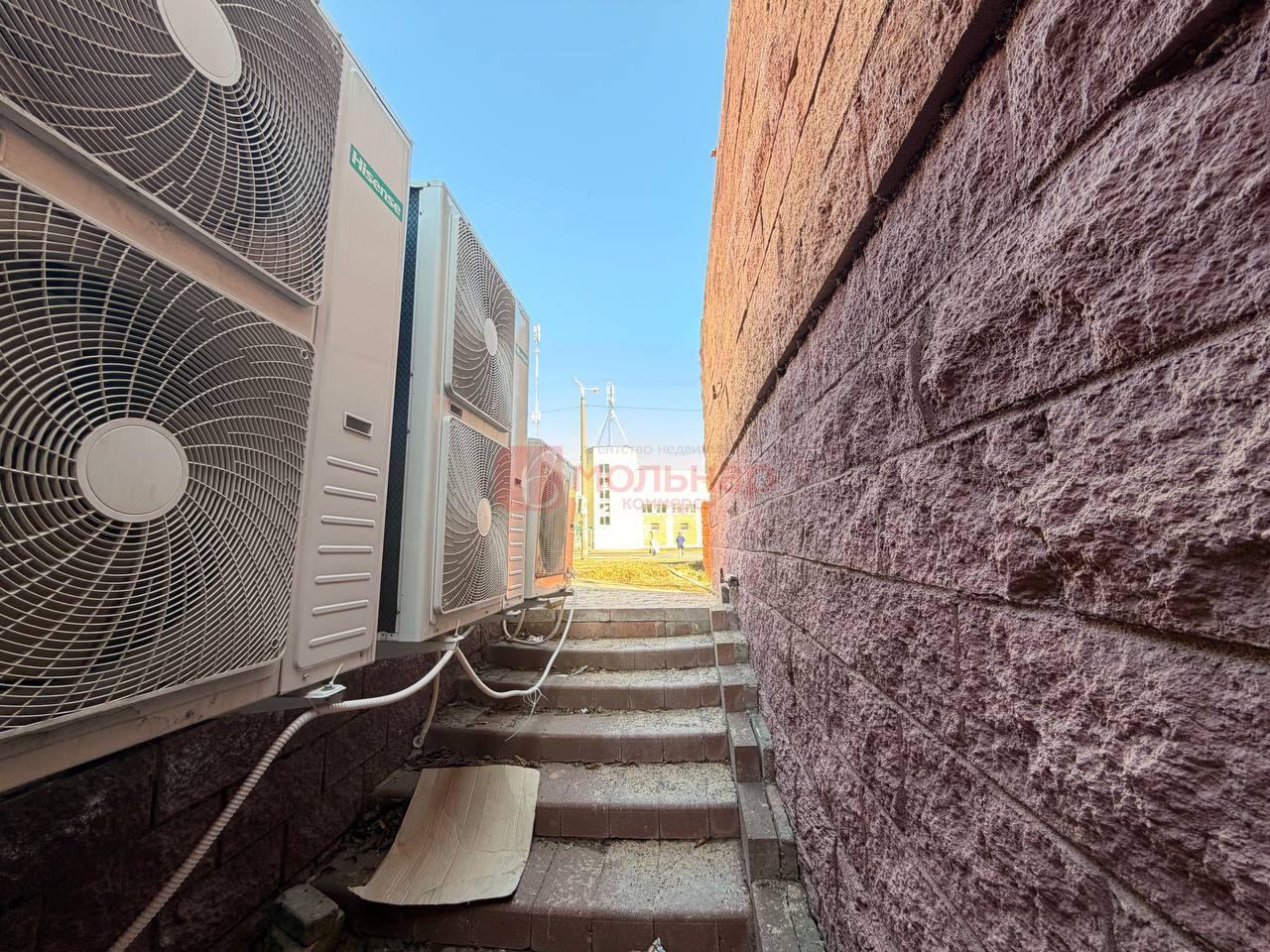 Almacén 908 m² en Minsk, Belarús