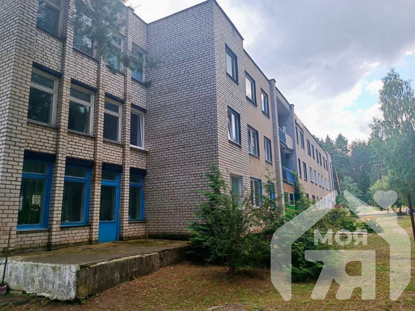 Commercial property 1 610 m² in Miasocki sielski Saviet, Belarus