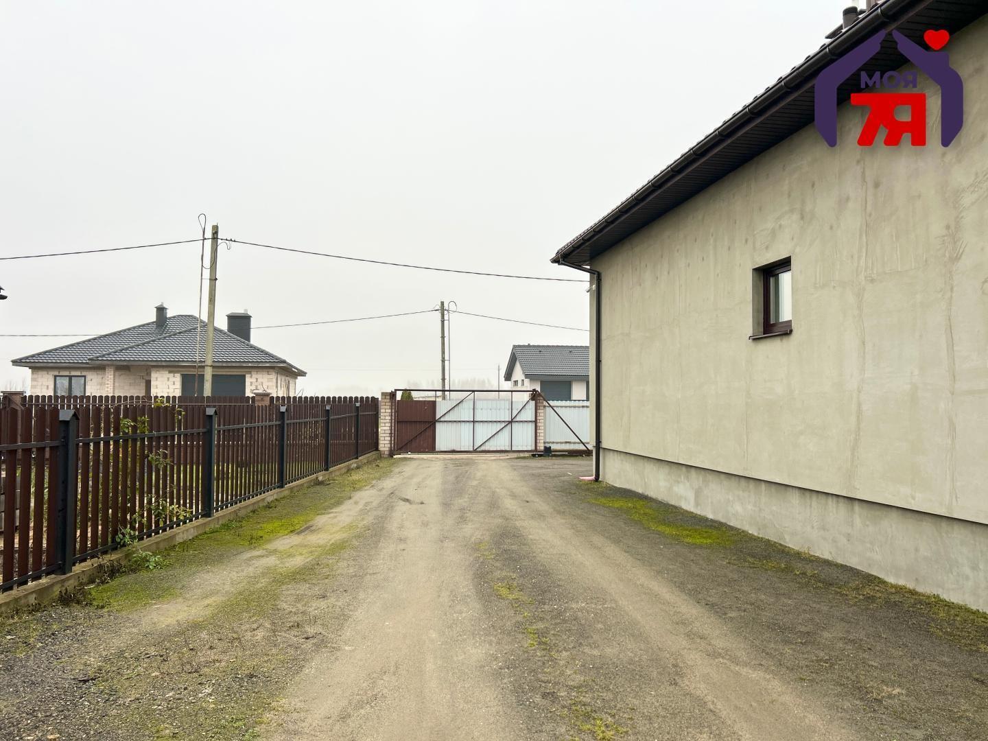 Коттедж 326 м² Чижевичский сельский Совет, Беларусь