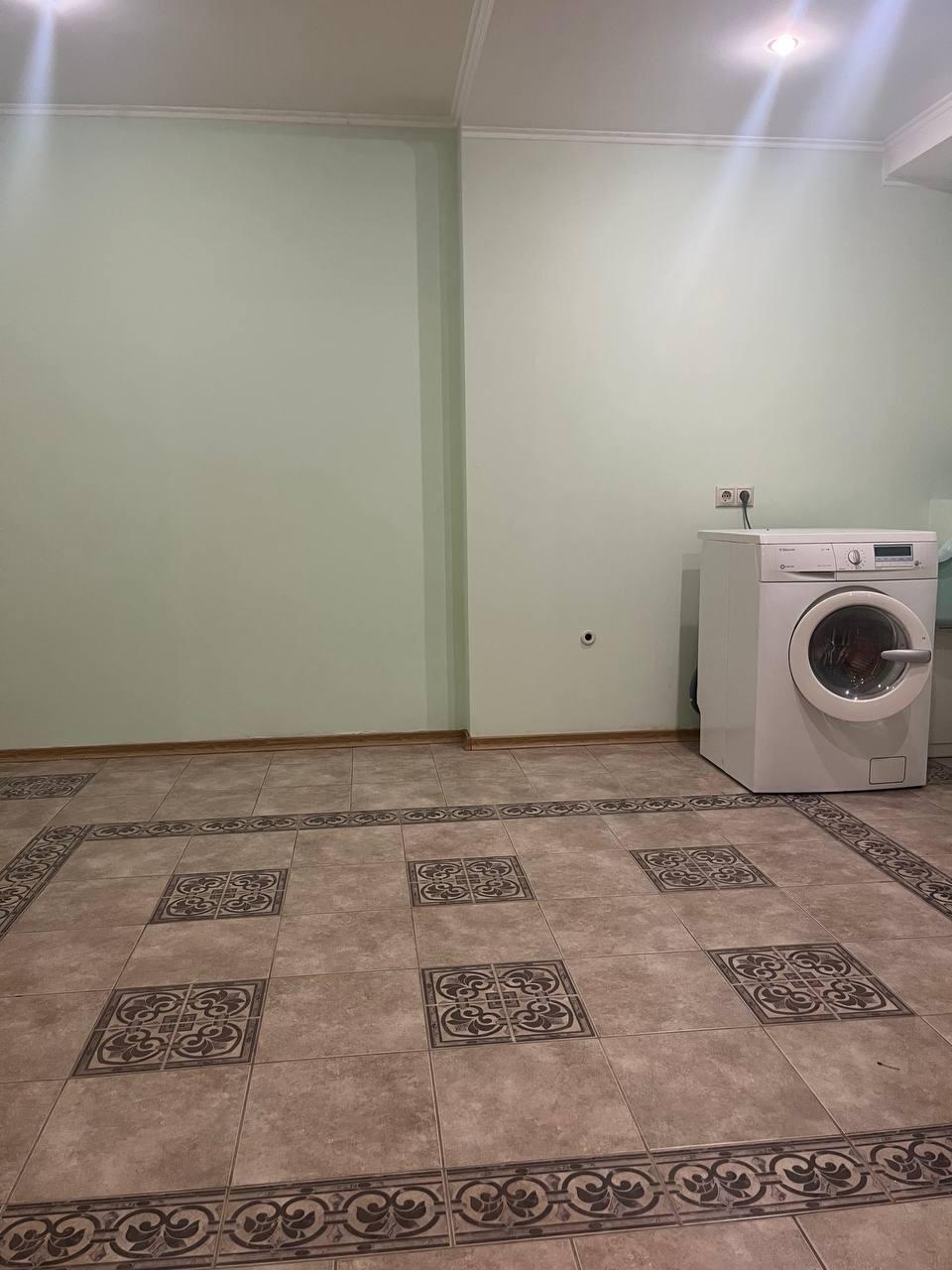 Dom 488 m² Tarasowo, Białoruś