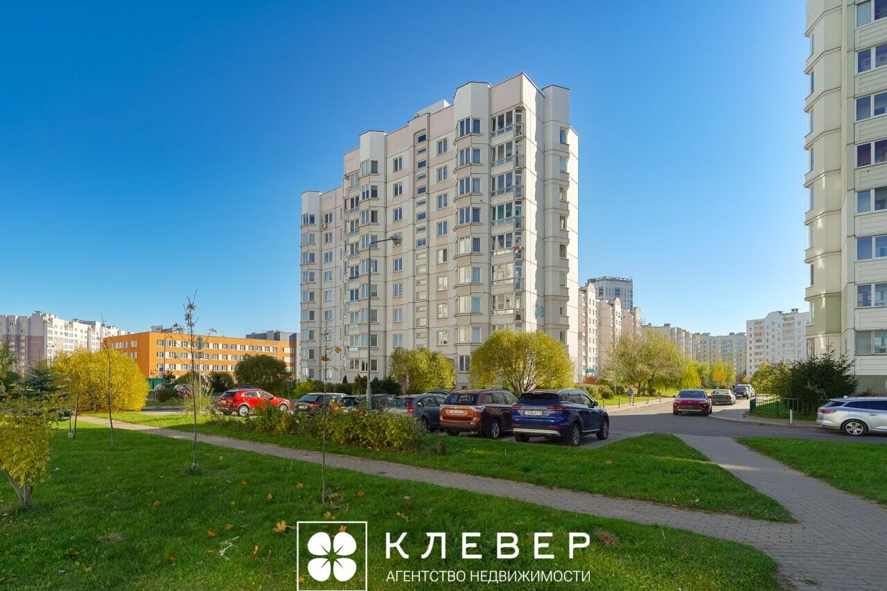  92м.кв., комнат 4, г. Минск (Каменногорская ул., 108)
