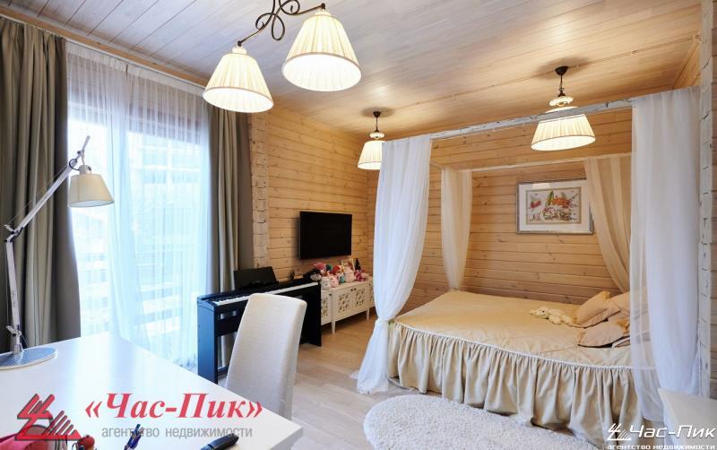 Cottage 707 m² Lahojsk selsaviet, Belarus