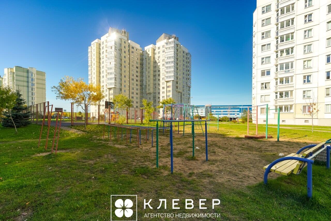 92м.кв., комнат 4, г. Минск (Каменногорская ул., 108)