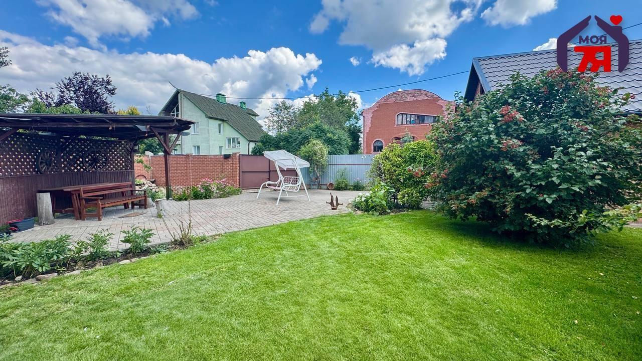 Коттедж 286 м² Солигорск, Беларусь