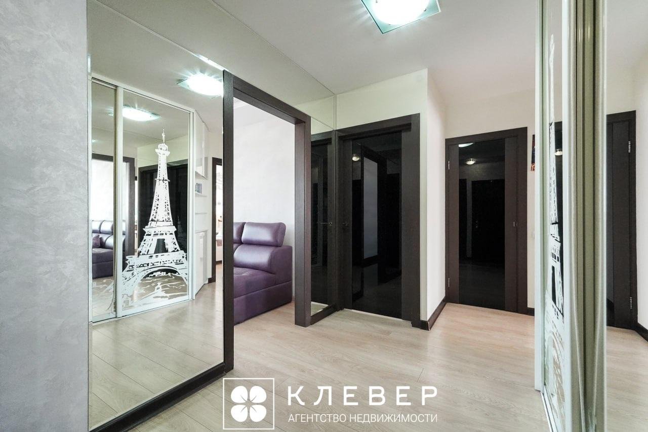 Продается просторная 3-комнатная квартира на Прушинских, 7
