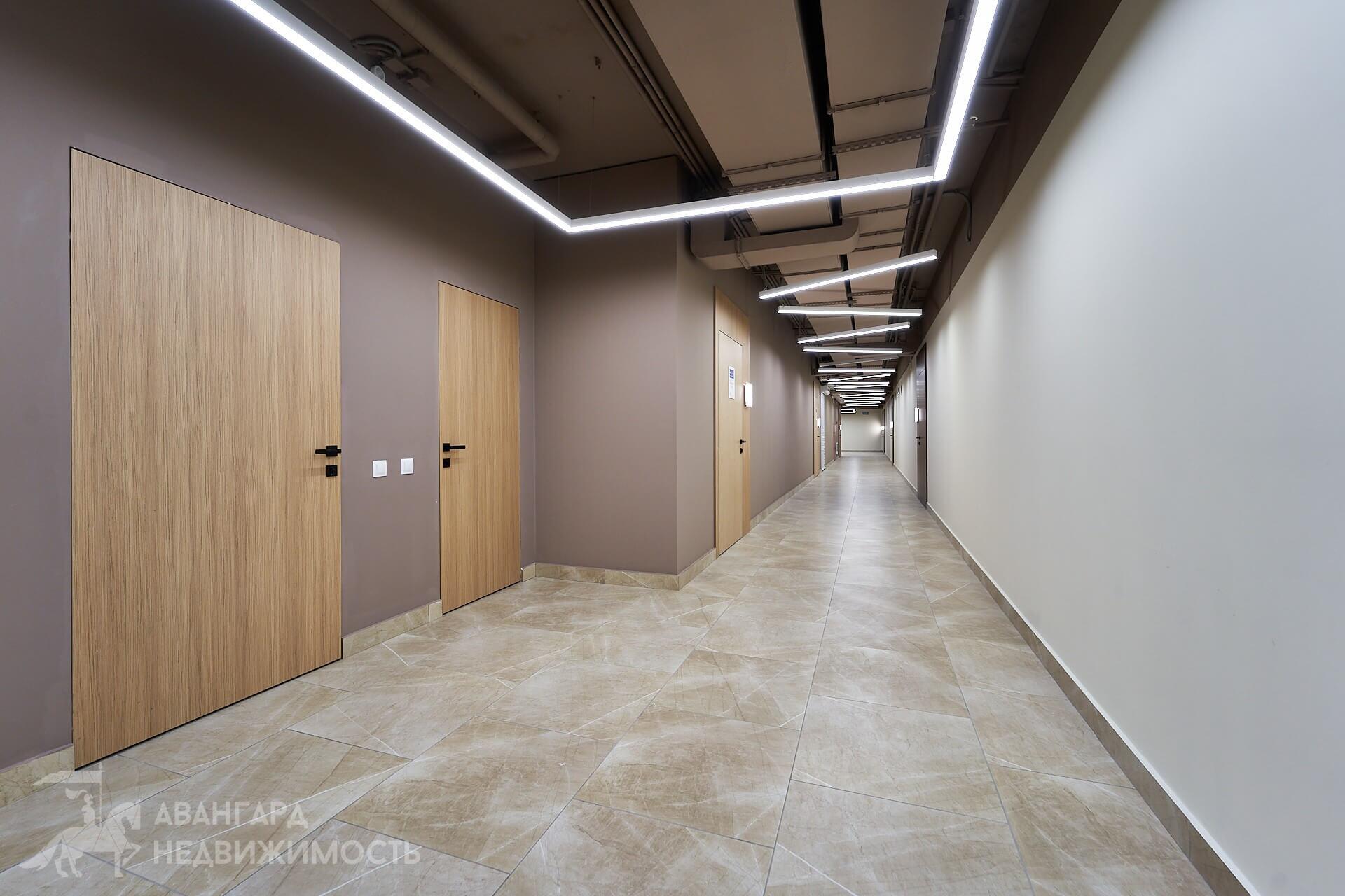 Oficina 1 habitación 104 m² en Minsk, Belarús