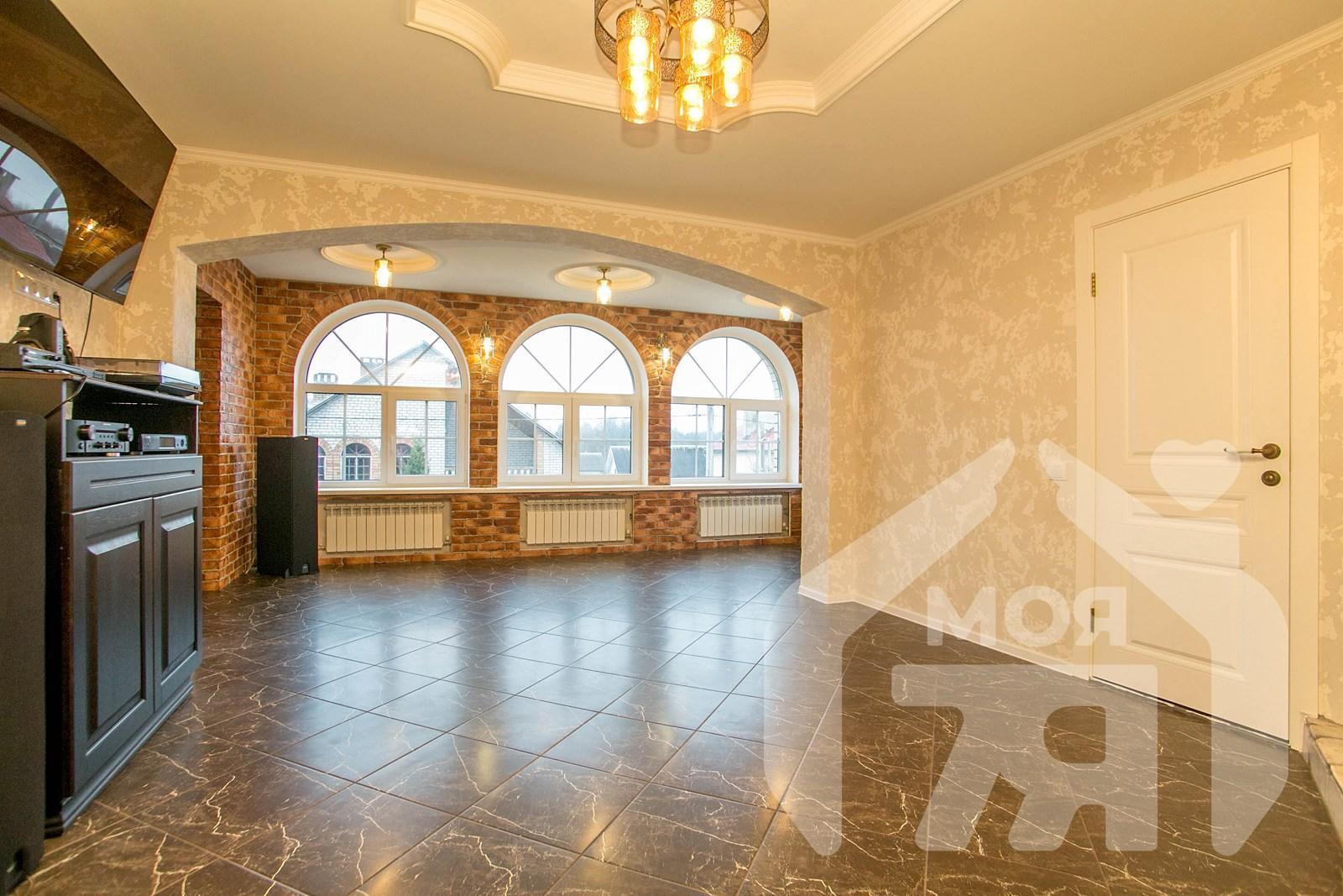 Casa 328 m² Viliejka, Belarús
