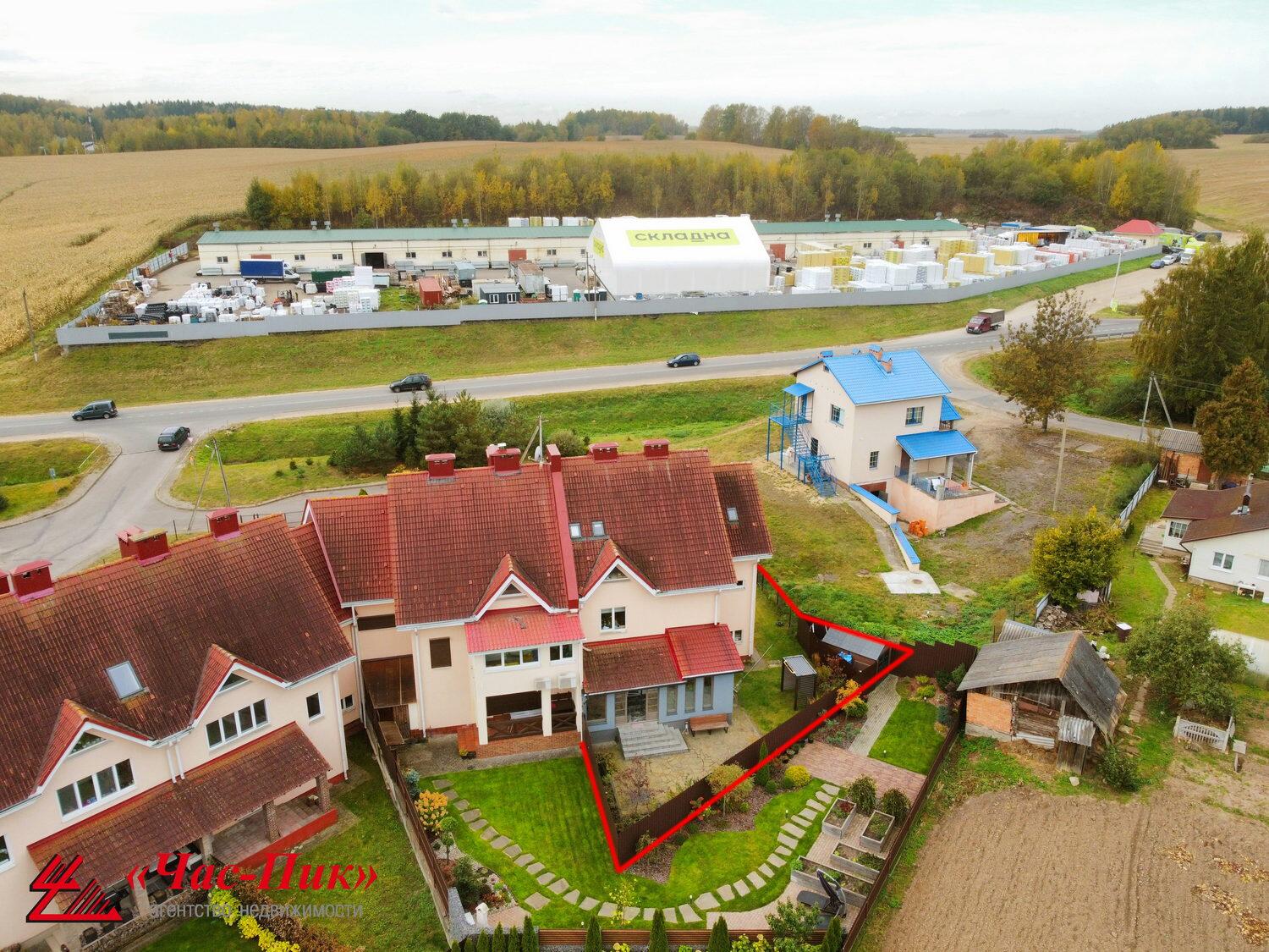 Shop 227 m² in Tarasava, Belarus