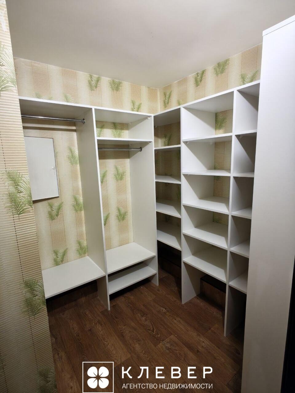  95.6м.кв., комнат 3, г. Минск (Бурдейного ул., 8)