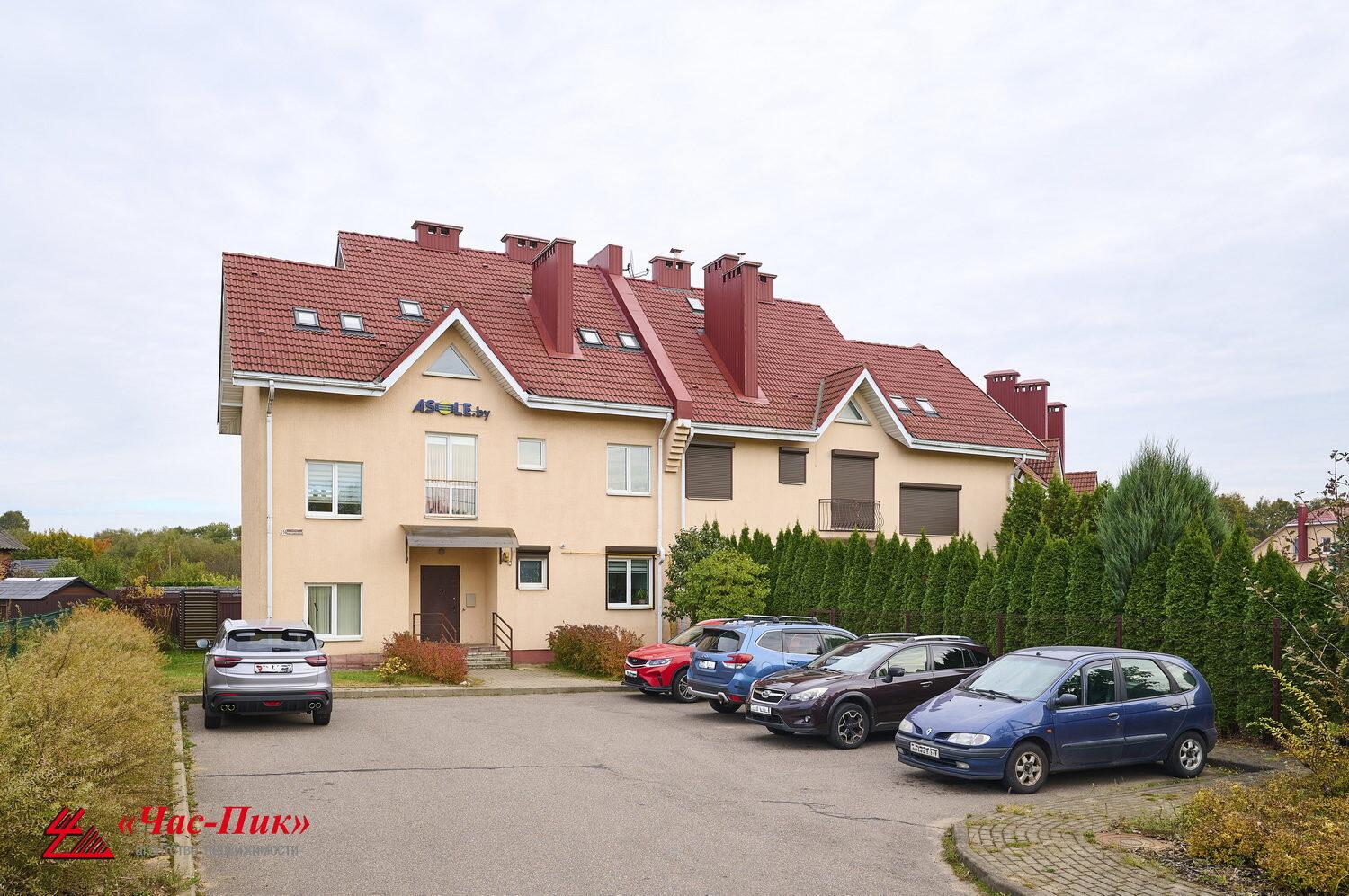 Shop 227 m² in Tarasava, Belarus