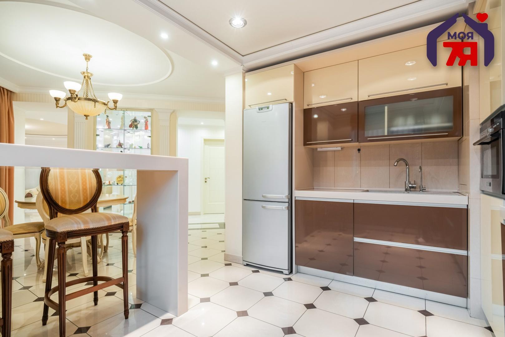 Apartamento 3 habitaciones 125 m² Minsk, Belarús