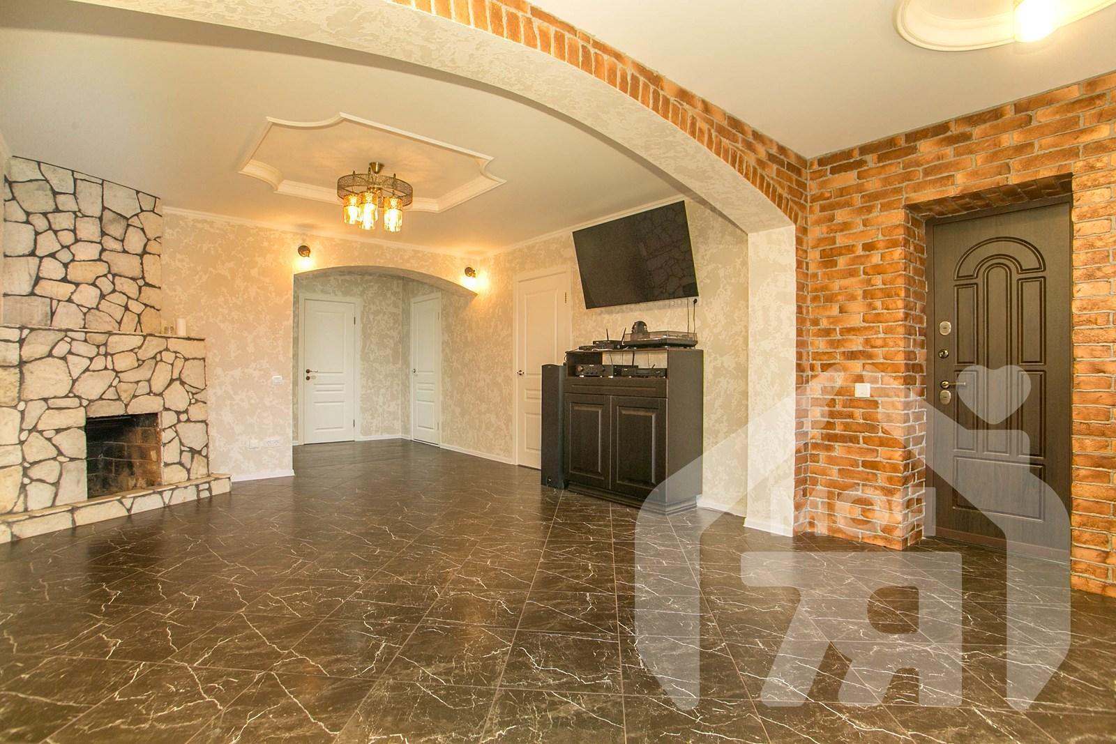 Casa 328 m² Viliejka, Belarús