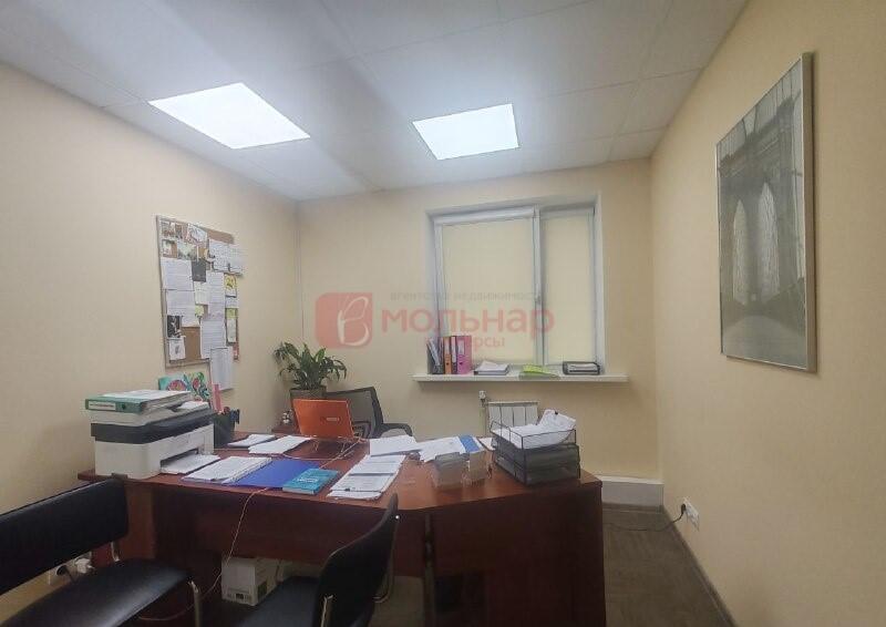Офис 777 м² Минск, Беларусь