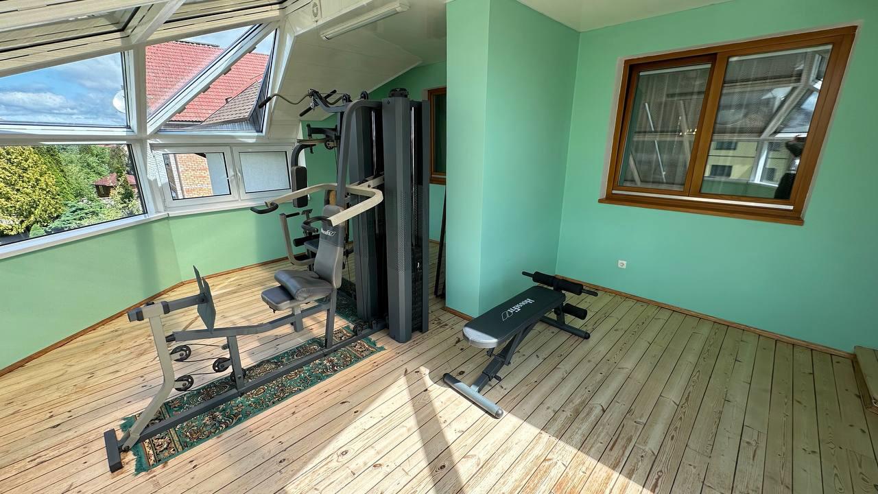 House 461 m² Minsk, Belarus