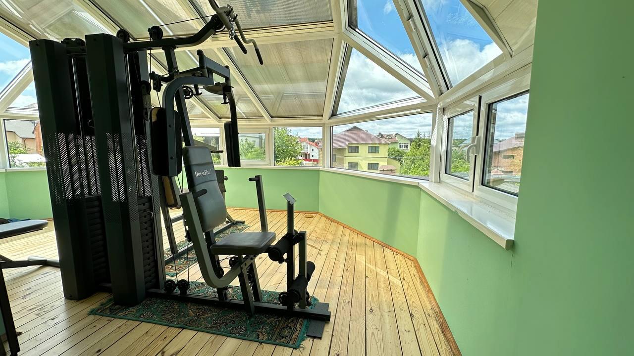 House 461 m² Minsk, Belarus