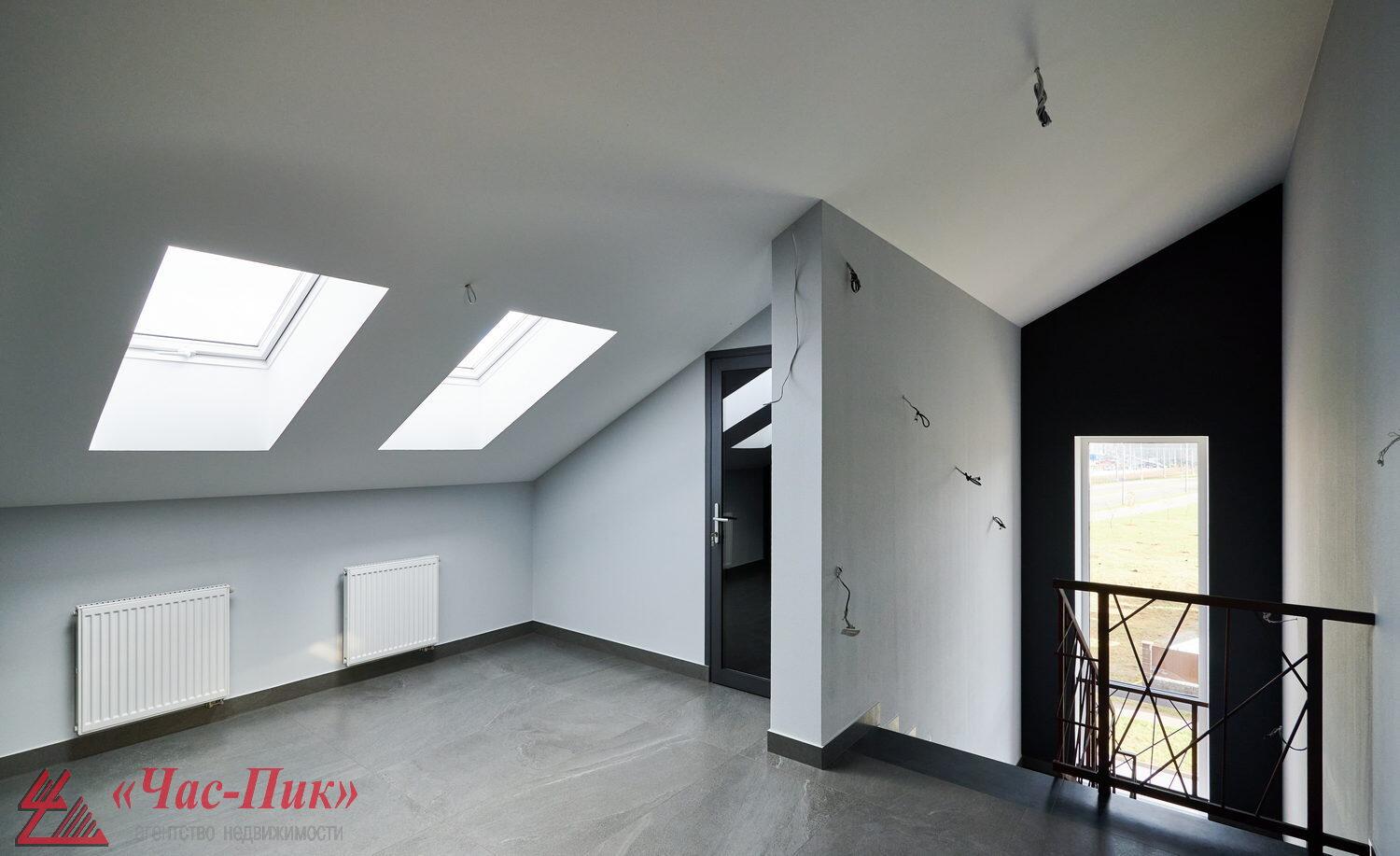 Propiedad comercial 472 m² en Minsk, Belarús