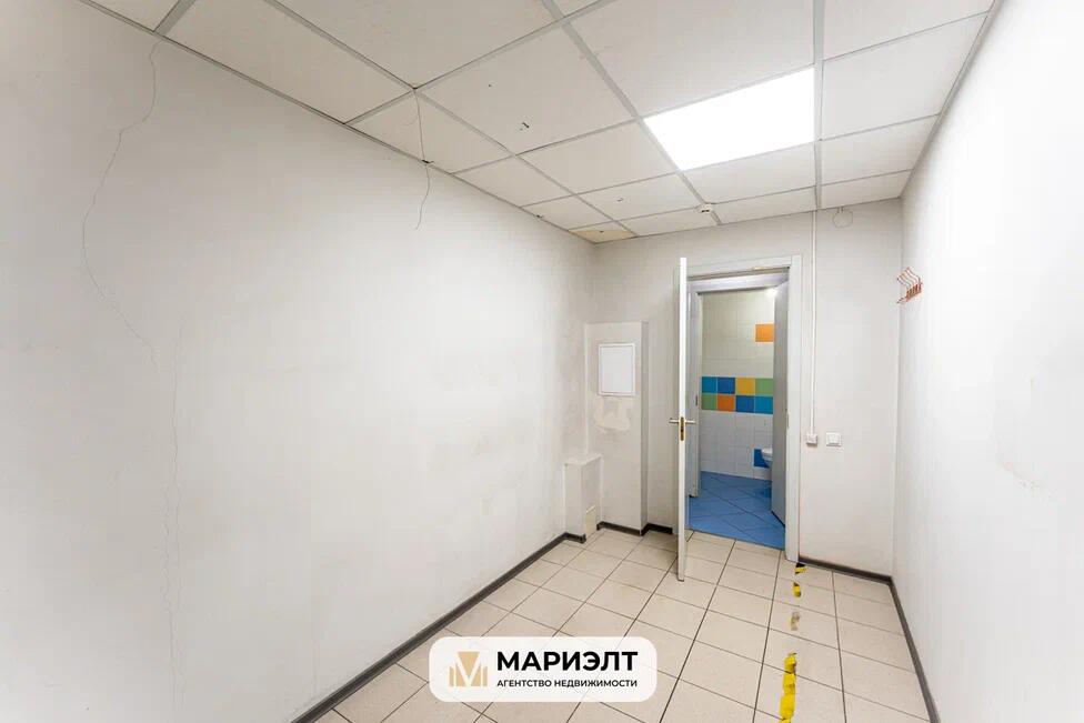 Офис 3 комнаты 122 м² в Минске, Беларусь