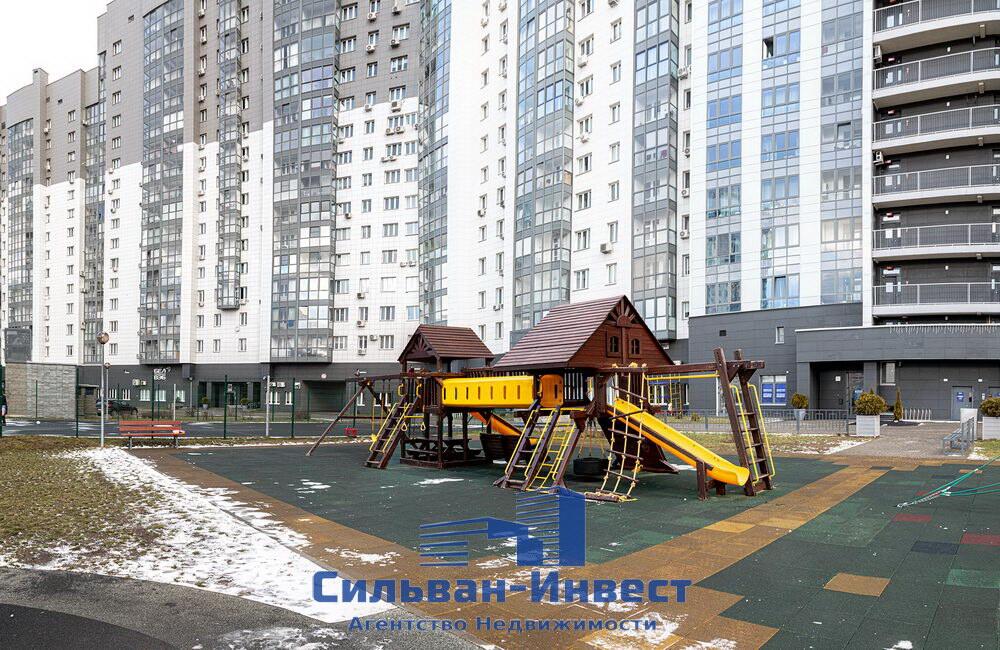 Mieszkanie 3 pokoi 127 m² Mińsk, Białoruś