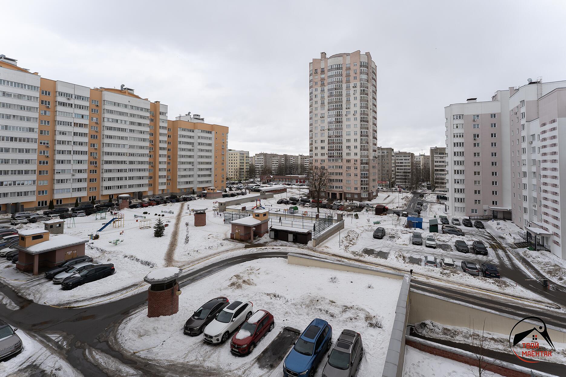 Mieszkanie 3 pokoi 89 m² Mińsk, Białoruś