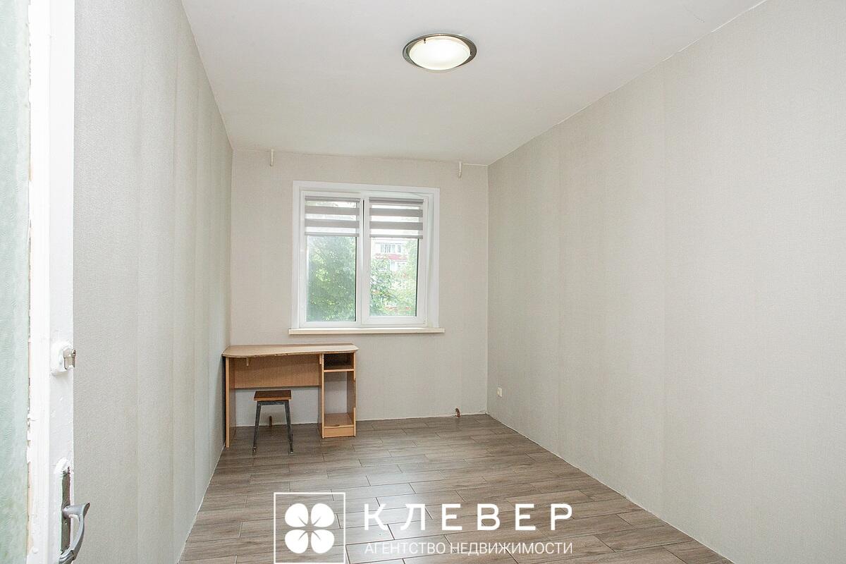 Купить 2 комнаты в 3х комнатной квартире возле метро по ул. Калиновского, д.62